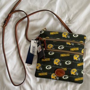 Dooney & Bourke brand new Green Bay Packers satchel